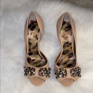 Sam Edelman Lorna peep toe pump